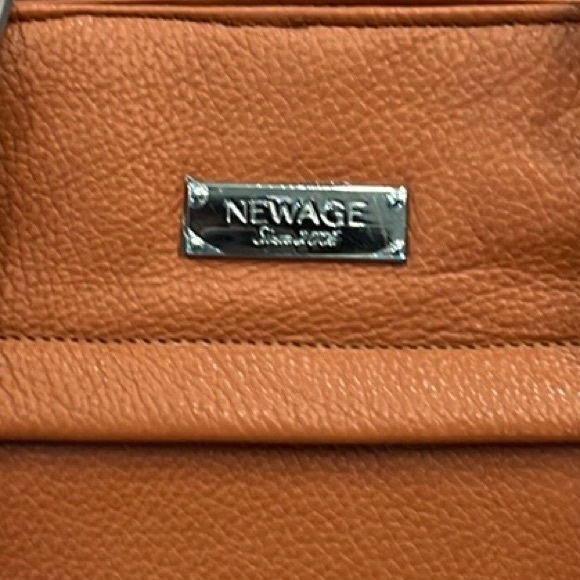 NEWAGE Caramel Leather Shoulder Bag - Picture 3 of 8